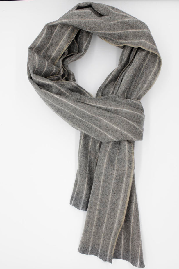Gray Patterned Scarf 1067235107