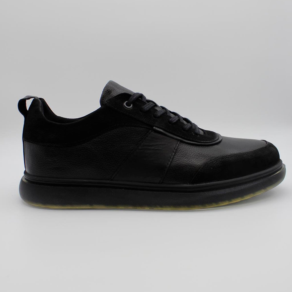 Genuine Leather Lace-Up Casual Shoes with Thermo Sole (Model 1033235117)