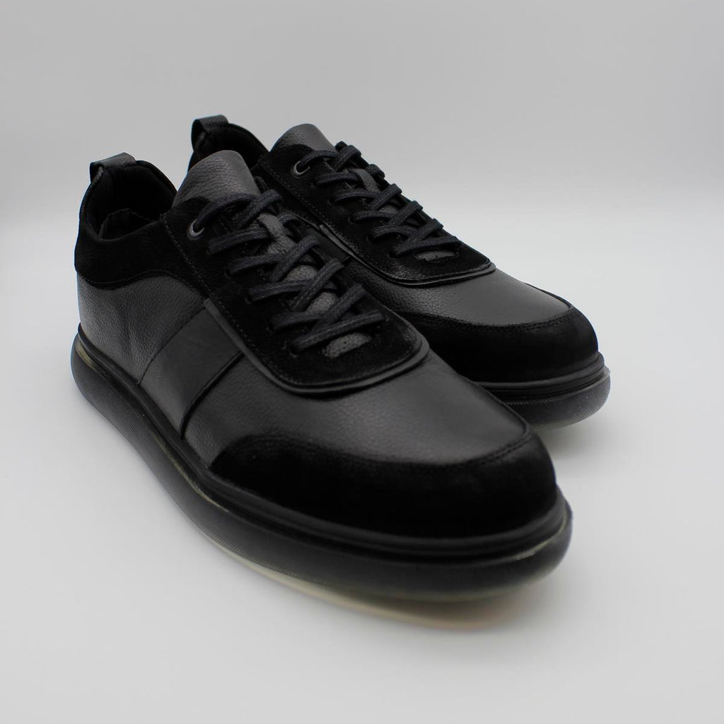 Genuine Leather Lace-Up Casual Shoes with Thermo Sole (Model 1033235117)