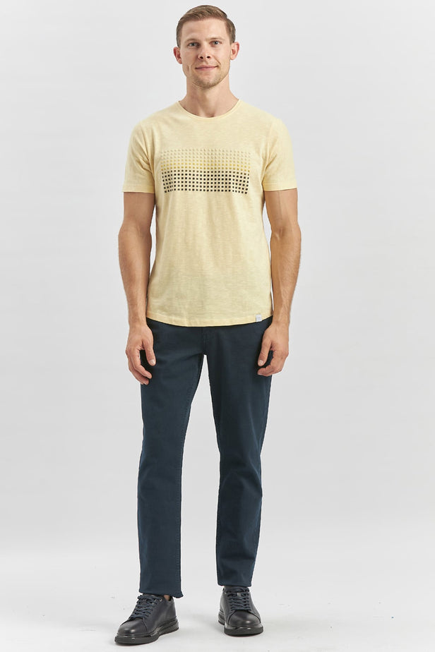 Yellow Short Sleeve Printed Crew Neck Pocket Slim Fit Cotton T-Shirt 1011240182